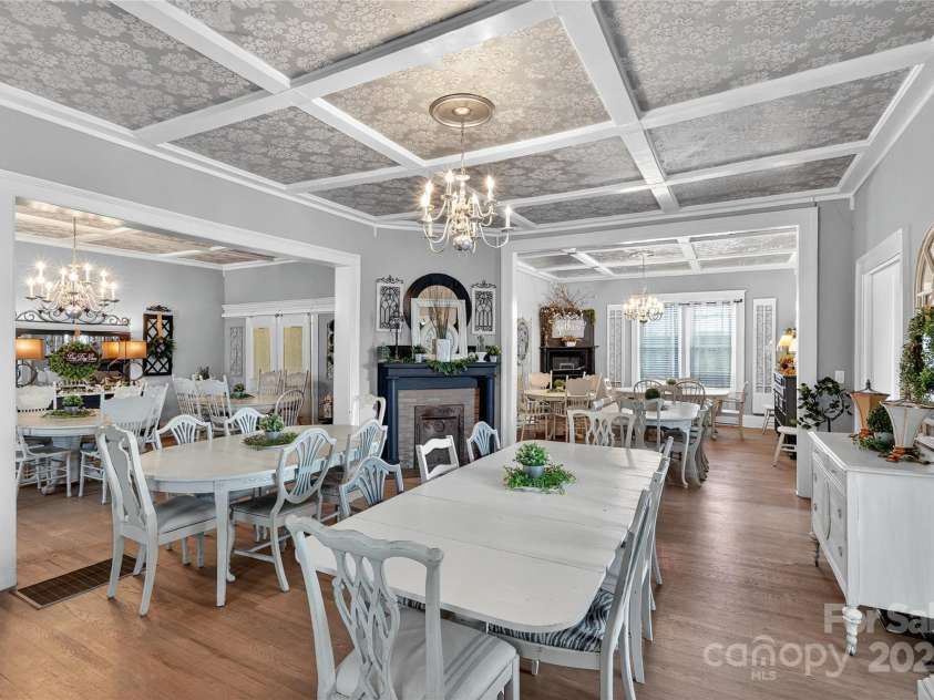 178 Caldwell Street, Brevard, NC 28712.  MLS# CAR4289391, YatesRealty ID 3487. 