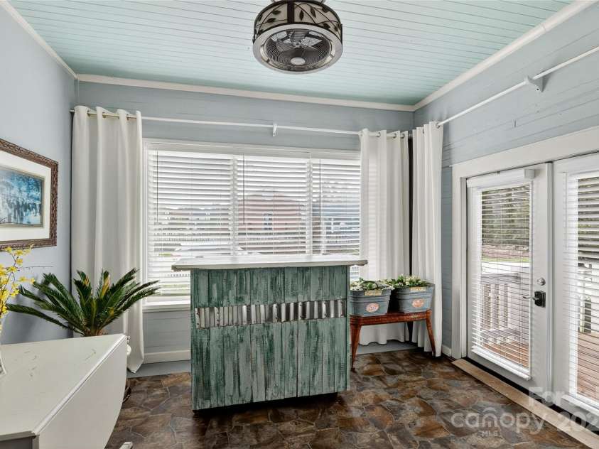 178 Caldwell Street, Brevard, NC 28712.  MLS# CAR4289391, YatesRealty ID 3487. 