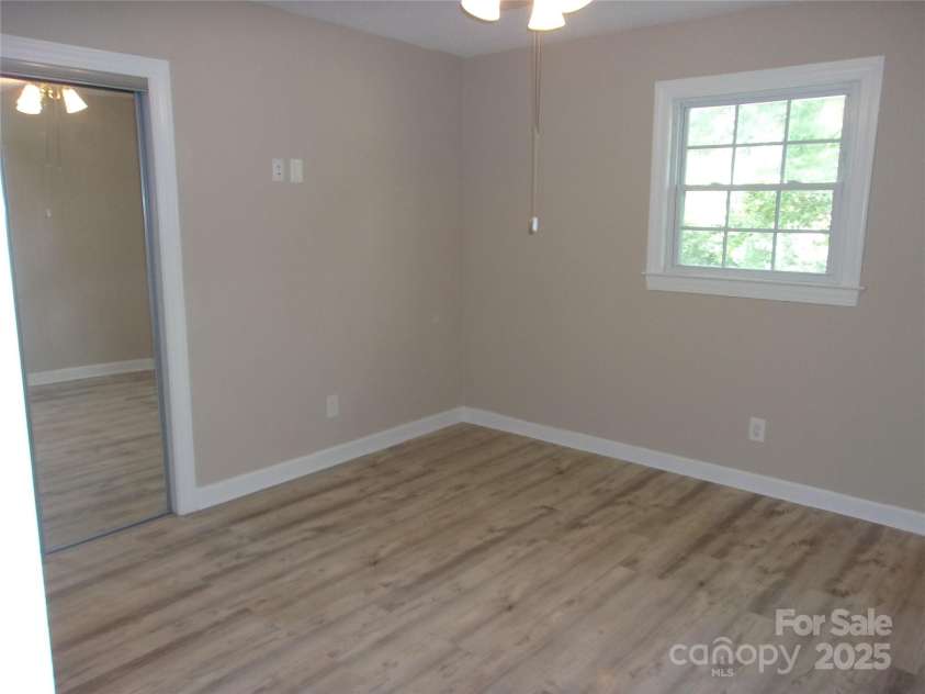 163 Whitney Lane, Statesville, NC 28625.  MLS# CAR4293598, YatesRealty ID 34870. Southern bed room