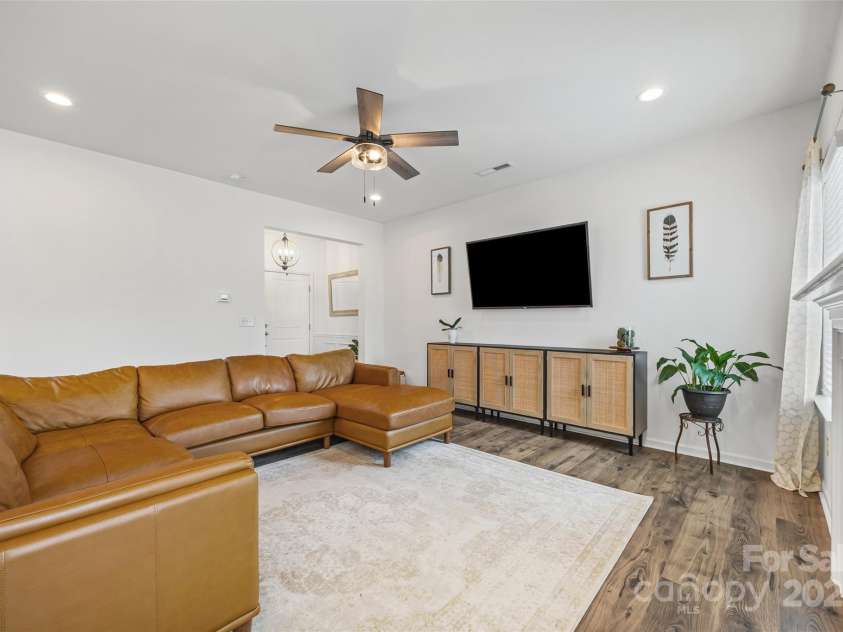 1157 Scotch Meadows Loop, Monroe, NC 28110.  MLS# CAR4296278, YatesRealty ID 34871. 