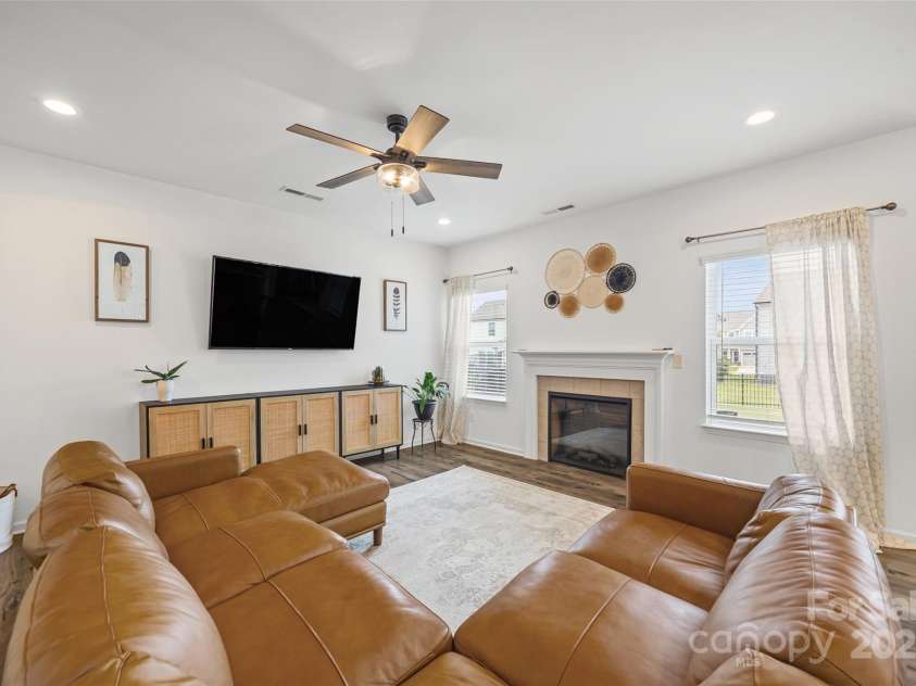 1157 Scotch Meadows Loop, Monroe, NC 28110.  MLS# CAR4296278, YatesRealty ID 34871. 