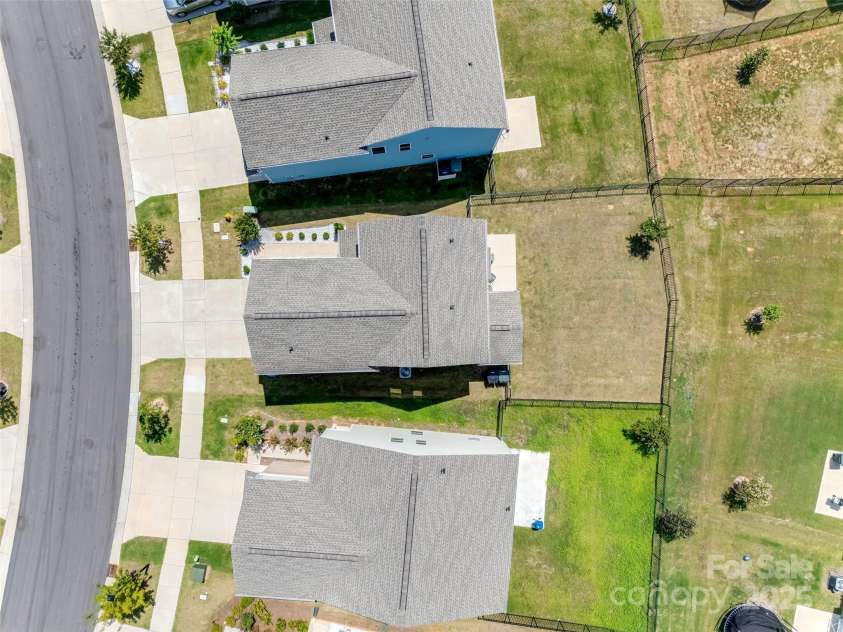 1157 Scotch Meadows Loop, Monroe, NC 28110.  MLS# CAR4296278, YatesRealty ID 34871. 