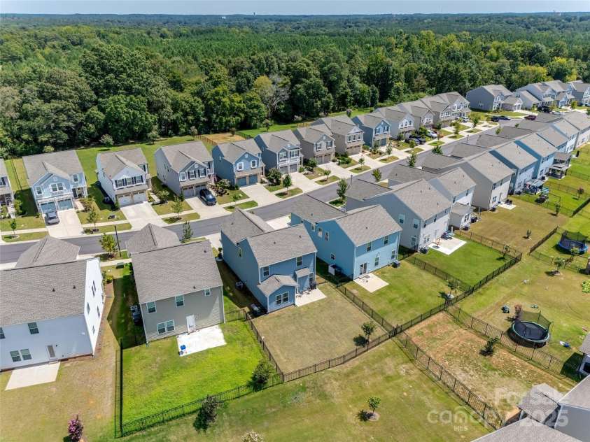 1157 Scotch Meadows Loop, Monroe, NC 28110.  MLS# CAR4296278, YatesRealty ID 34871. 