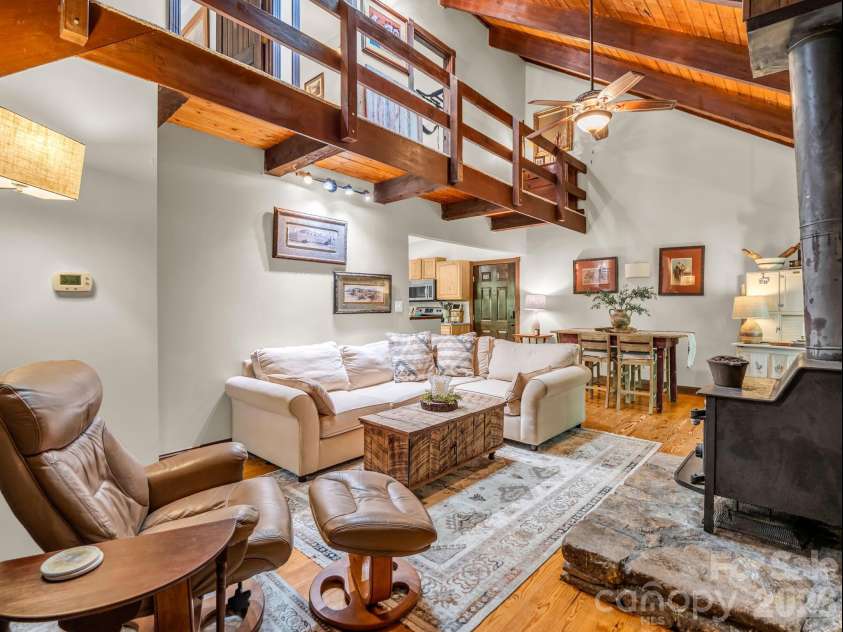 2760 Ugugu Drive, Brevard, NC 28712.  MLS# CAR4400330, YatesRealty ID 34872. 