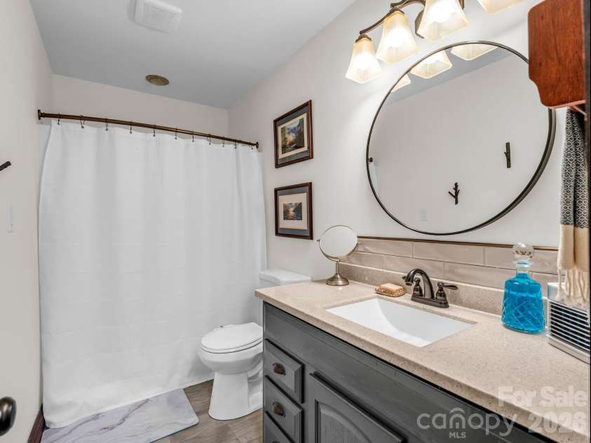 2760 Ugugu Drive, Brevard, NC 28712.  MLS# CAR4400330, YatesRealty ID 34872. 