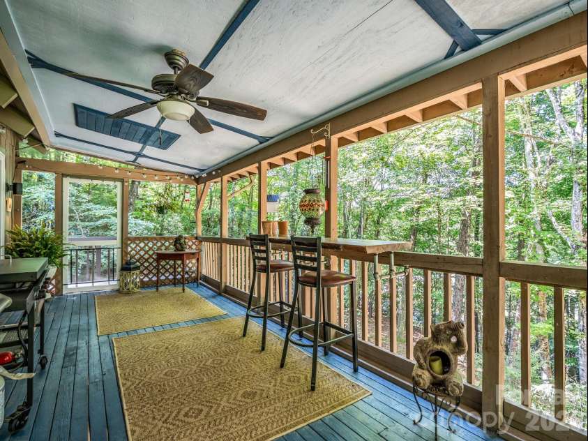 2760 Ugugu Drive, Brevard, NC 28712.  MLS# CAR4400330, YatesRealty ID 34872. 