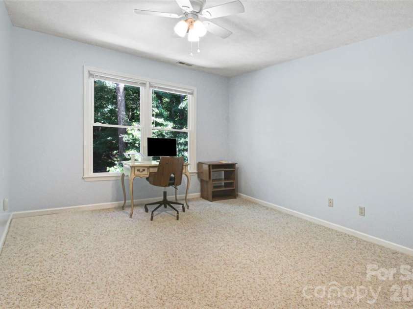 105 Toxaway Views Drive, Lake Toxaway, NC 28747.  MLS# CAR4399587, YatesRealty ID 34873. 