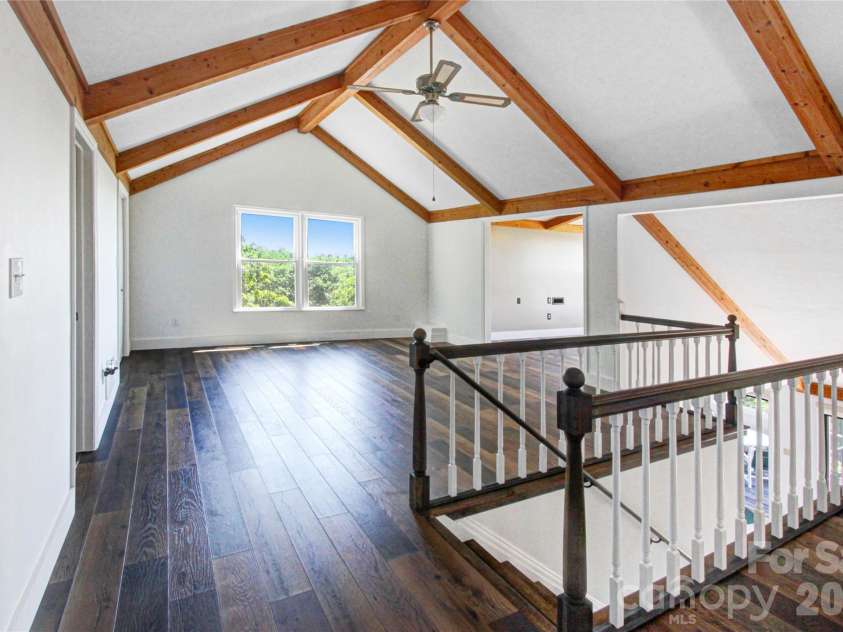 105 Toxaway Views Drive, Lake Toxaway, NC 28747.  MLS# CAR4399587, YatesRealty ID 34873. 