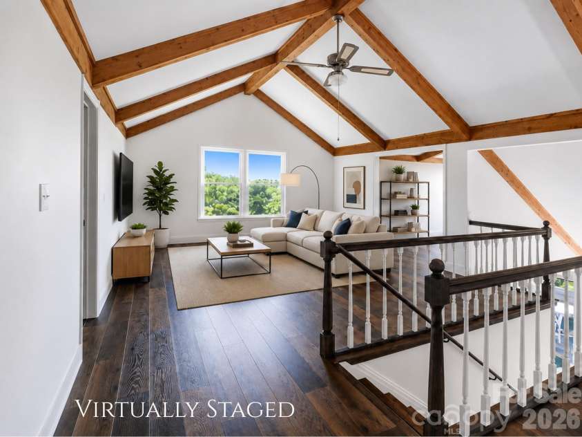 105 Toxaway Views Drive, Lake Toxaway, NC 28747.  MLS# CAR4399587, YatesRealty ID 34873. 