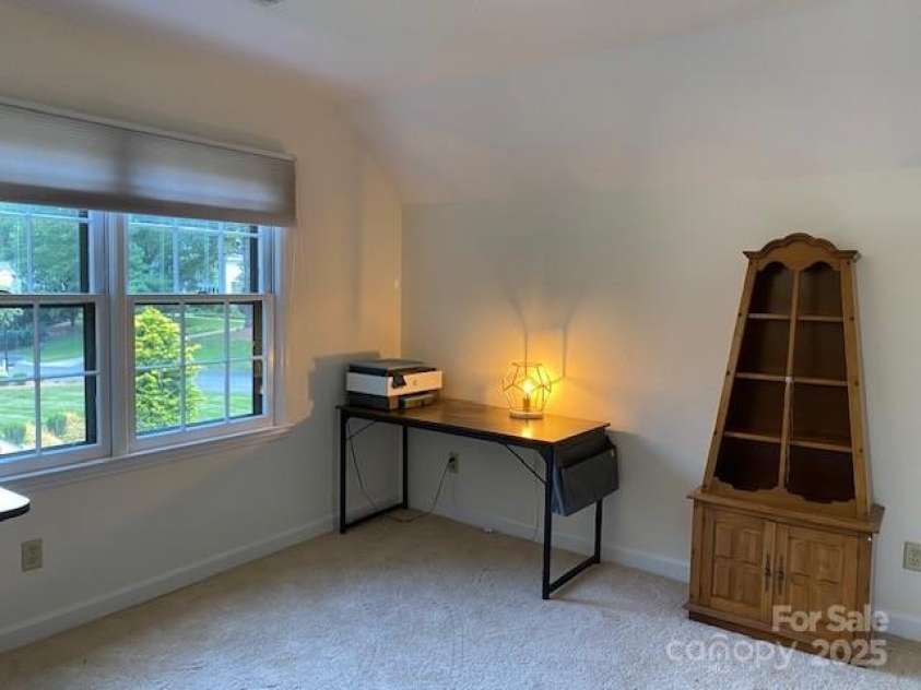 6632 Summer Darby Lane, Charlotte, NC 28270.  MLS# CAR4294169, YatesRealty ID 34873. 