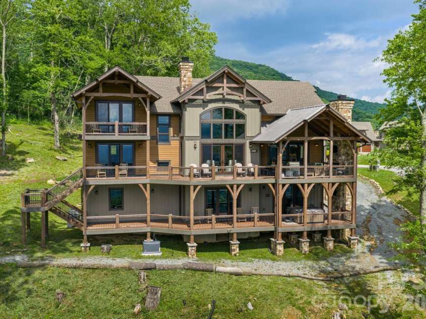 6 Valley Watch Court, Banner Elk, NC 28604.  MLS# CAR4400324, YatesRealty ID 34874. 