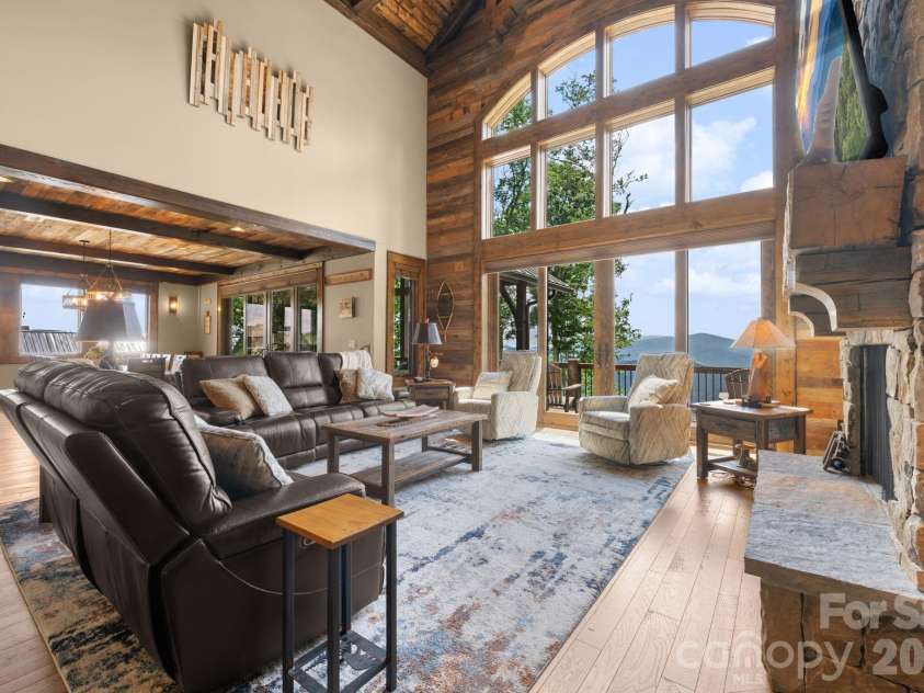 6 Valley Watch Court, Banner Elk, NC 28604.  MLS# CAR4400324, YatesRealty ID 34874. 