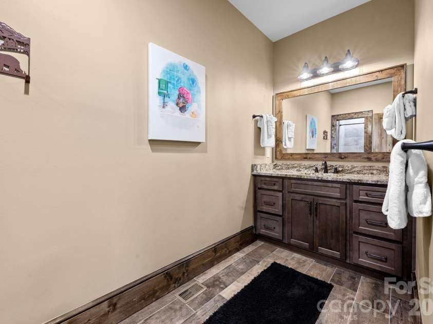 6 Valley Watch Court, Banner Elk, NC 28604.  MLS# CAR4400324, YatesRealty ID 34874. 