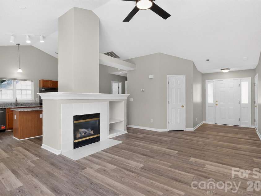 1048 Sandy Point Drive, Concord, NC 28025.  MLS# CAR4400416, YatesRealty ID 34875. 