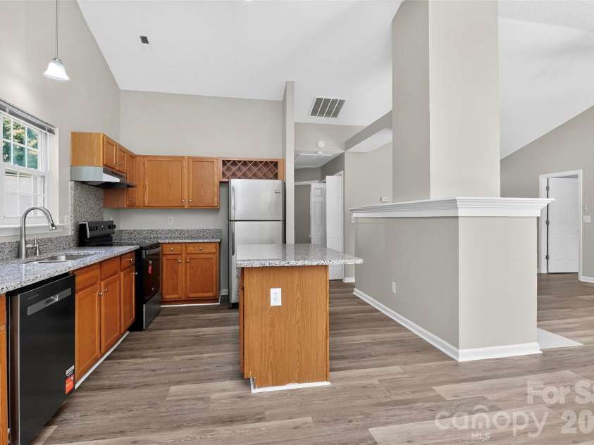 1048 Sandy Point Drive, Concord, NC 28025.  MLS# CAR4400416, YatesRealty ID 34875. 