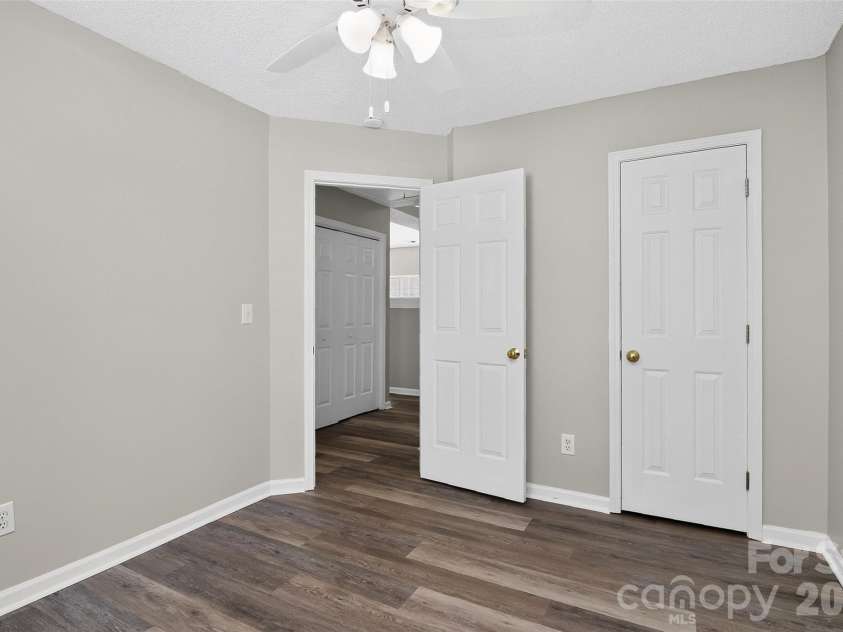 1048 Sandy Point Drive, Concord, NC 28025.  MLS# CAR4400416, YatesRealty ID 34875. 