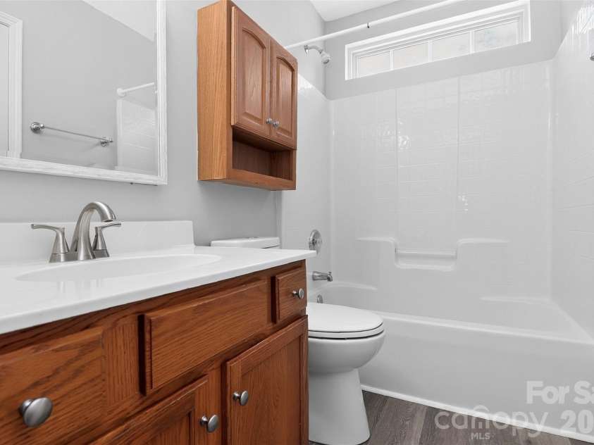 1048 Sandy Point Drive, Concord, NC 28025.  MLS# CAR4400416, YatesRealty ID 34875. 