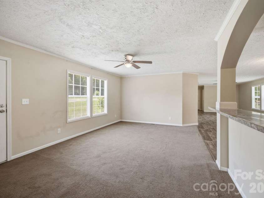 988 Mount Ulla Highway, Mooresville, NC 28115.  MLS# CAR4400269, YatesRealty ID 34876. 