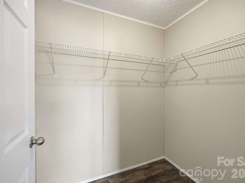 988 Mount Ulla Highway, Mooresville, NC 28115.  MLS# CAR4400269, YatesRealty ID 34876. 