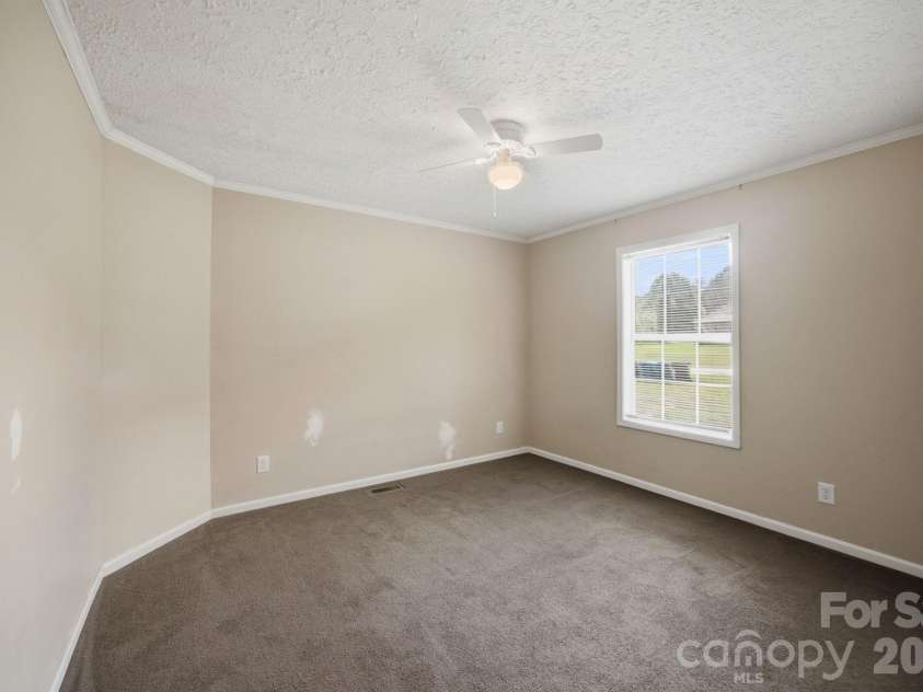 988 Mount Ulla Highway, Mooresville, NC 28115.  MLS# CAR4400269, YatesRealty ID 34876. 