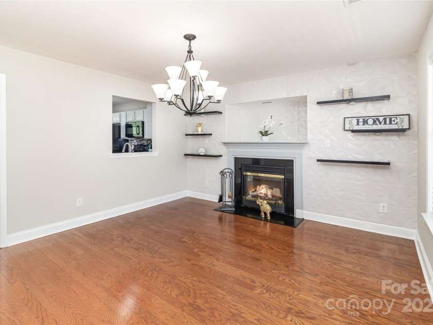 2600 Stagbuck Drive, Gastonia, NC 28052.  MLS# CAR4297044, YatesRealty ID 34877. 