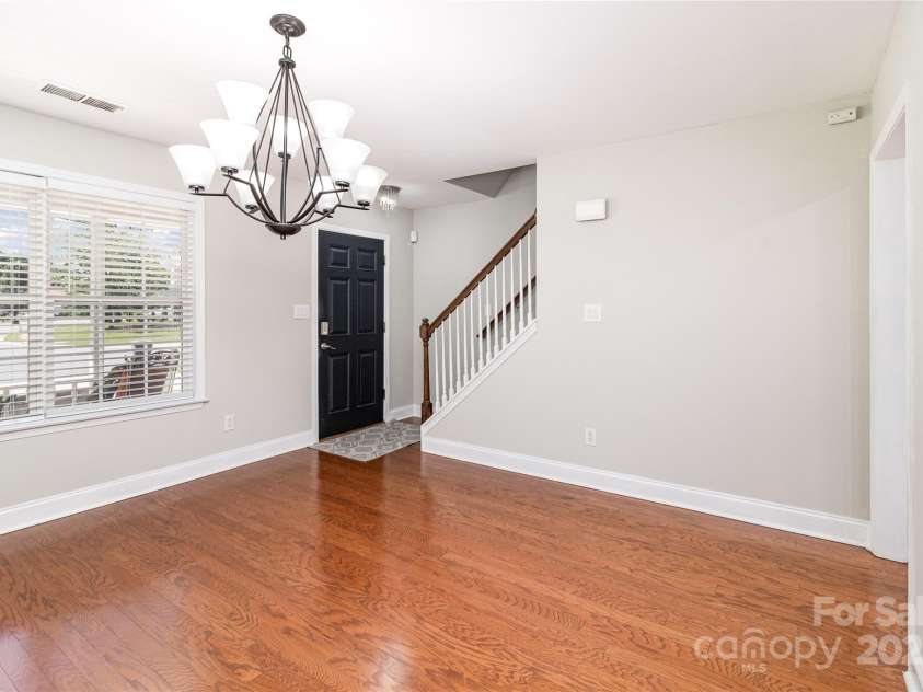 2600 Stagbuck Drive, Gastonia, NC 28052.  MLS# CAR4297044, YatesRealty ID 34877. 