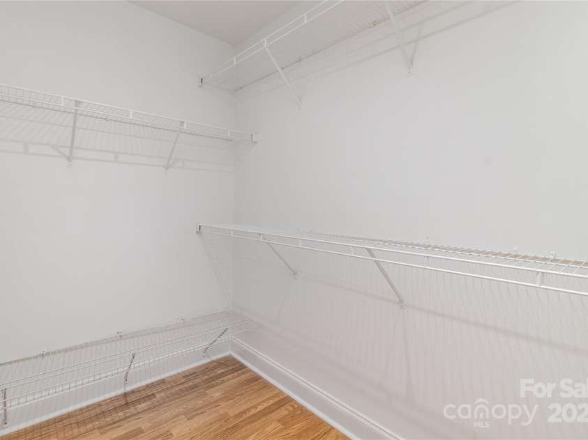2600 Stagbuck Drive, Gastonia, NC 28052.  MLS# CAR4297044, YatesRealty ID 34877. 