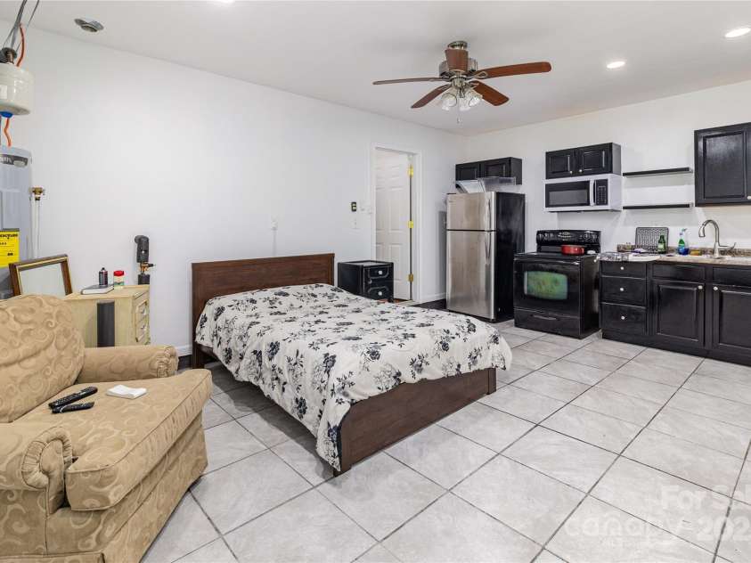 2600 Stagbuck Drive, Gastonia, NC 28052.  MLS# CAR4297044, YatesRealty ID 34877. Garage now being use as a studio