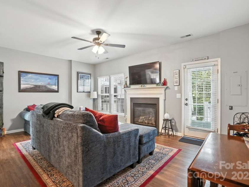 2005 Cramerton Village Drive, Cramerton, NC 28032.  MLS# CAR4295918, YatesRealty ID 34878. Living Room