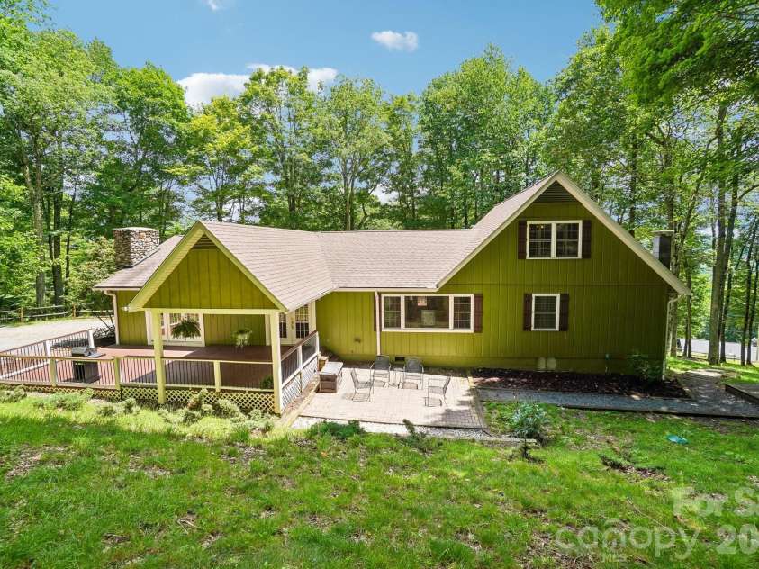 671 Trillium Lane, Mars Hill, NC 28754.  MLS# CAR4398850, YatesRealty ID 34879. View from Above