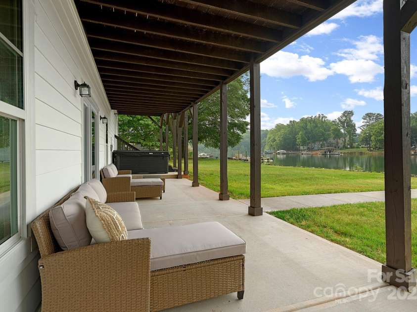 7930 Blackwood Road, Denver, NC 28037.  MLS# CAR4210903, YatesRealty ID 3488. 