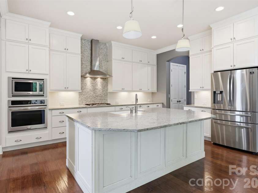 9115 Unbridle Lane, Waxhaw, NC 28173.  MLS# CAR4399236, YatesRealty ID 34880. 