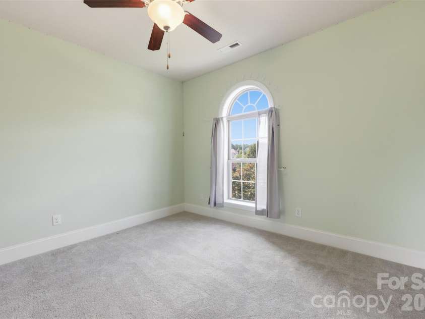 9115 Unbridle Lane, Waxhaw, NC 28173.  MLS# CAR4399236, YatesRealty ID 34880. 