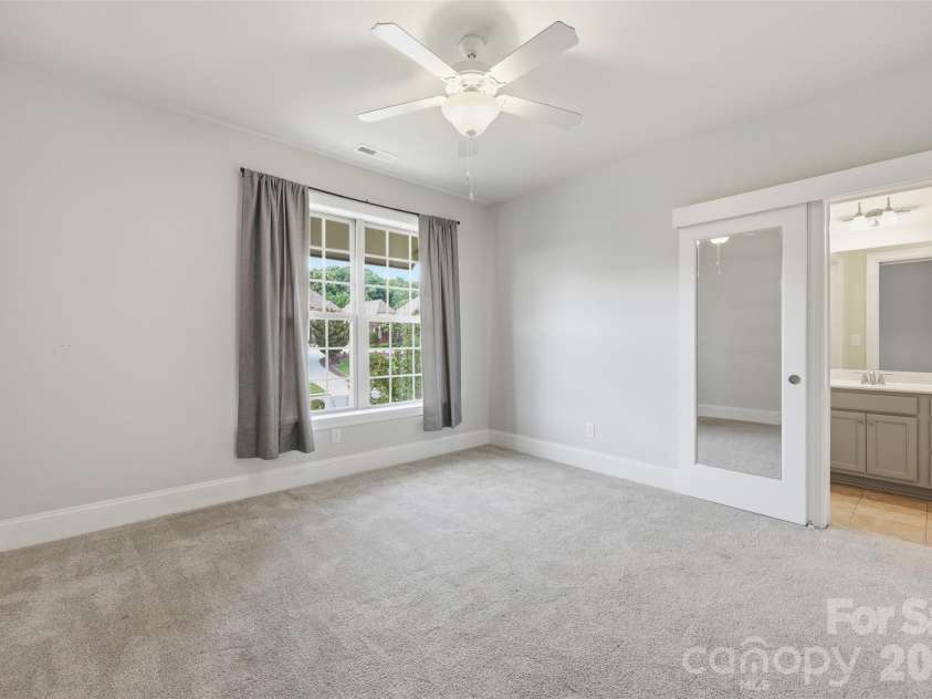 9115 Unbridle Lane, Waxhaw, NC 28173.  MLS# CAR4399236, YatesRealty ID 34880. 
