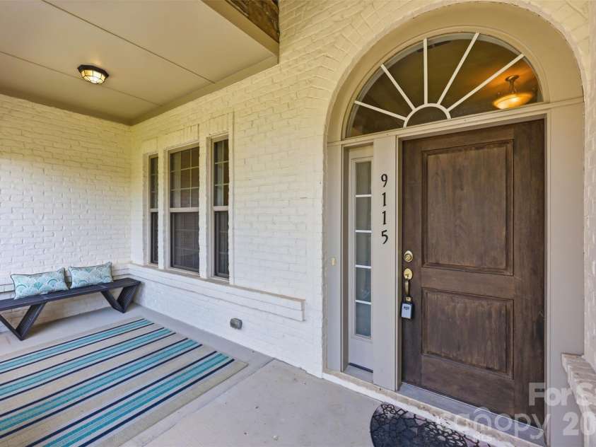 9115 Unbridle Lane, Waxhaw, NC 28173.  MLS# CAR4399236, YatesRealty ID 34880. 