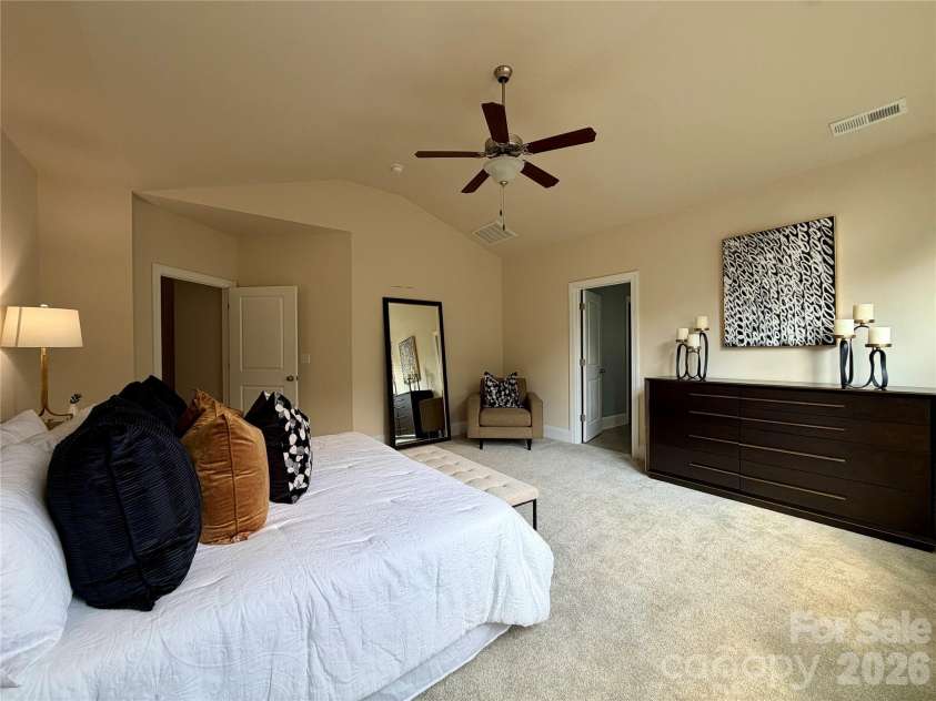 9115 Unbridle Lane, Waxhaw, NC 28173.  MLS# CAR4399236, YatesRealty ID 34880. 