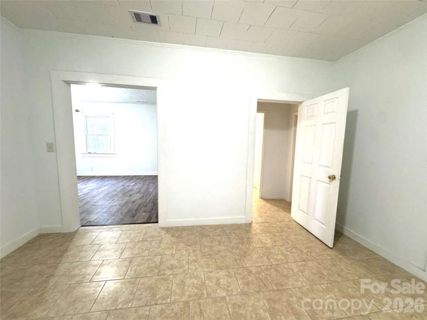 43 4th Avenue, Rockingham, NC 28379.  MLS# CAR4400287, YatesRealty ID 34883. Dining Area
