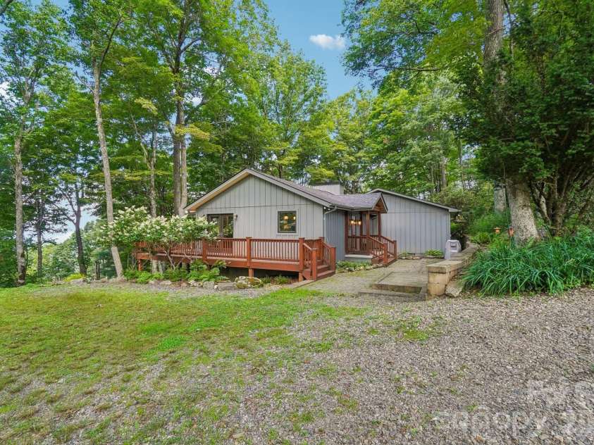 1209 Mckinney Gap Drive, Mars Hill, NC 28754.  MLS# CAR4399695, YatesRealty ID 34886. Beautiful Setting