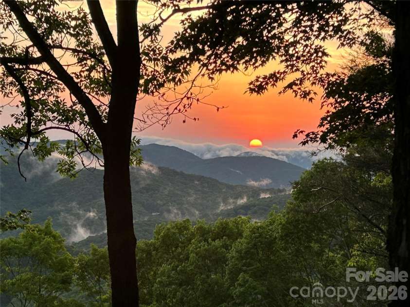 1209 Mckinney Gap Drive, Mars Hill, NC 28754.  MLS# CAR4399695, YatesRealty ID 34886. Beautiful Sunsets