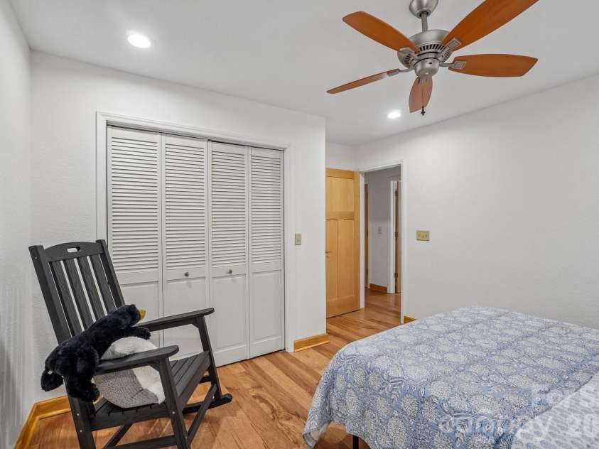 1209 Mckinney Gap Drive, Mars Hill, NC 28754.  MLS# CAR4399695, YatesRealty ID 34886. Guest Bedroom