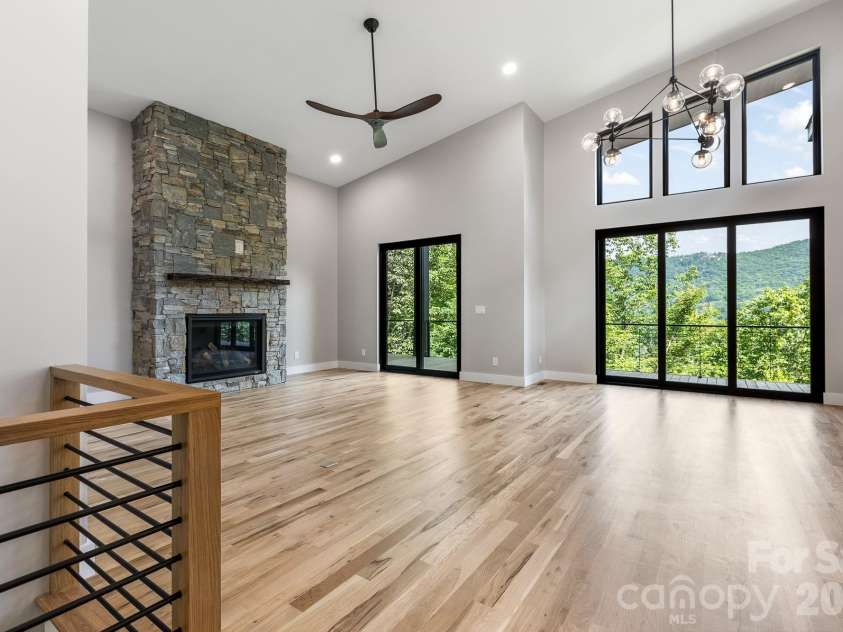 60 King Horn Ridge, Waynesville, NC 28785.  MLS# CAR4389004, YatesRealty ID 34887. Common area.