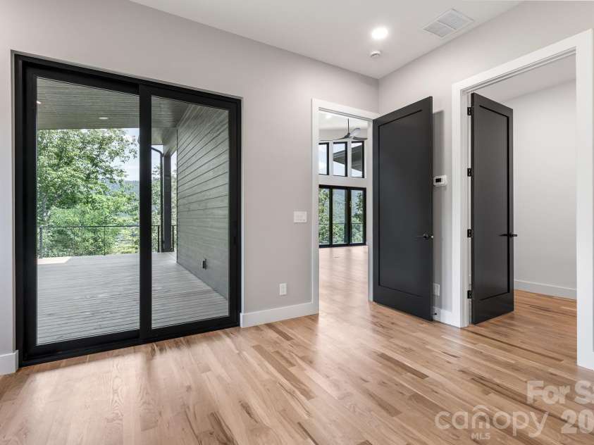 60 King Horn Ridge, Waynesville, NC 28785.  MLS# CAR4389004, YatesRealty ID 34887. Primary suite.