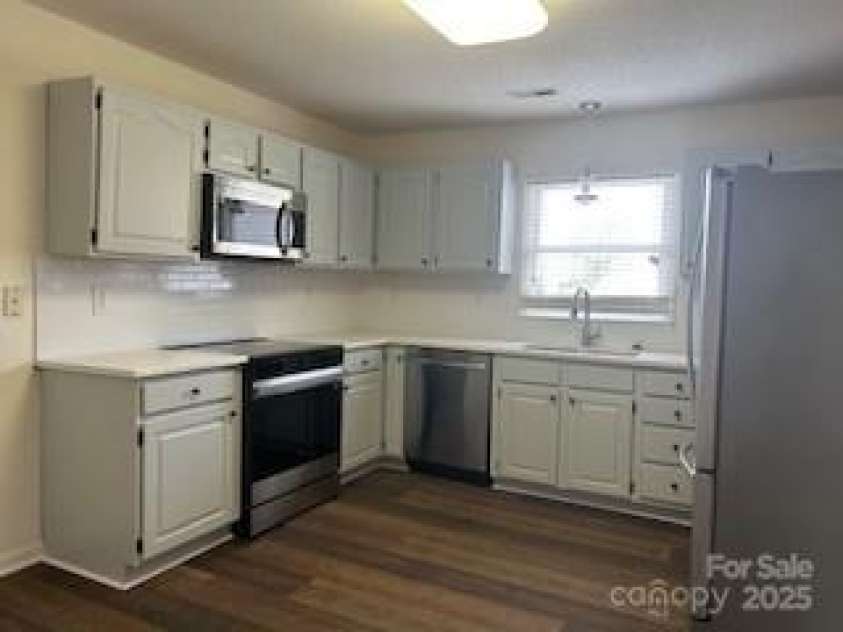 110 Hidden Creek Drive, Salisbury, NC 28147.  MLS# CAR4297210, YatesRealty ID 34888. 