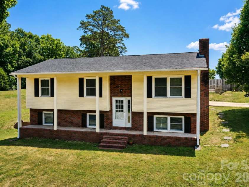 3237 Annex Street, Conover, NC 28613.  MLS# CAR4400451, YatesRealty ID 34888. 