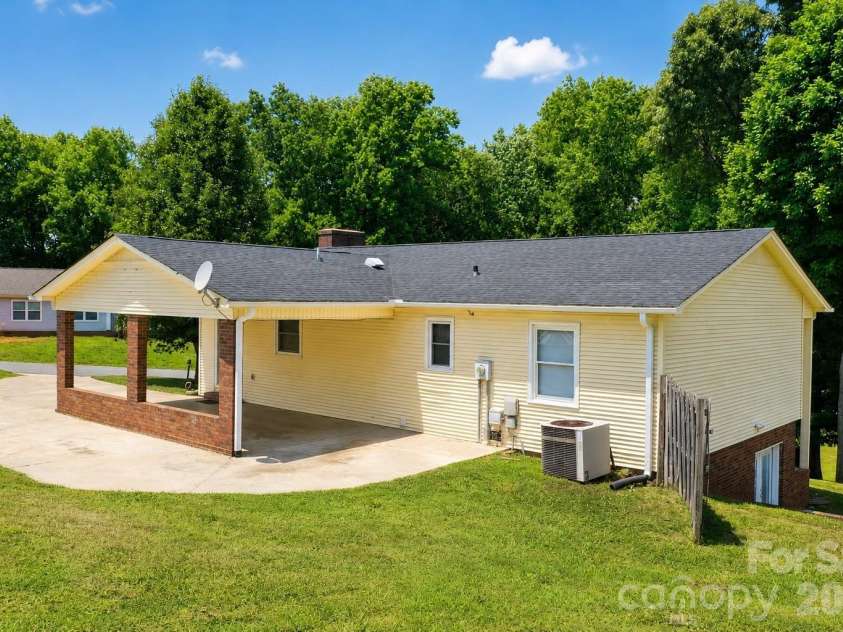 3237 Annex Street, Conover, NC 28613.  MLS# CAR4400451, YatesRealty ID 34888. 
