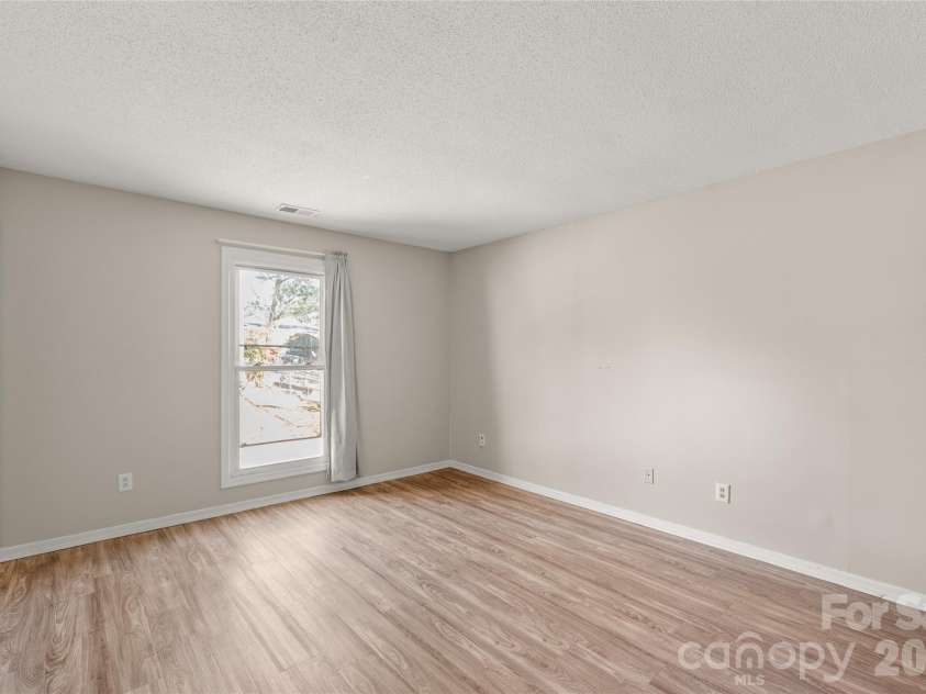 6230 Dwightware Boulevard, Charlotte, NC 28227.  MLS# CAR4342884, YatesRealty ID 3489. 