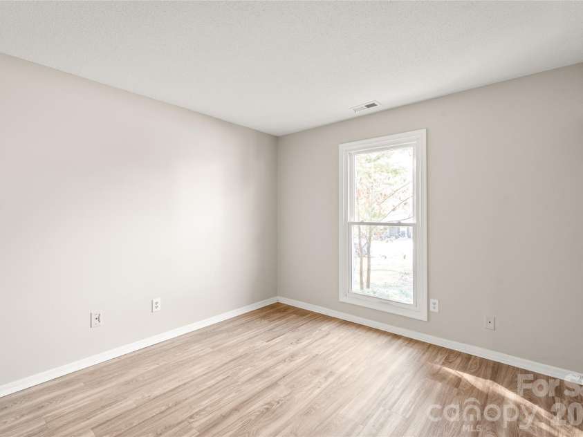 6230 Dwightware Boulevard, Charlotte, NC 28227.  MLS# CAR4342884, YatesRealty ID 3489. 