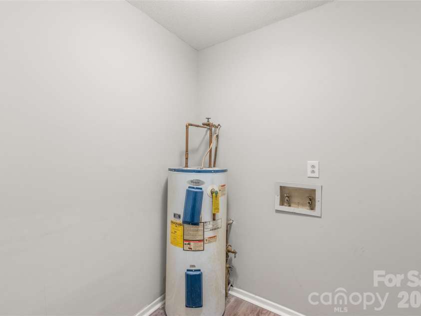 6230 Dwightware Boulevard, Charlotte, NC 28227.  MLS# CAR4342884, YatesRealty ID 3489. 