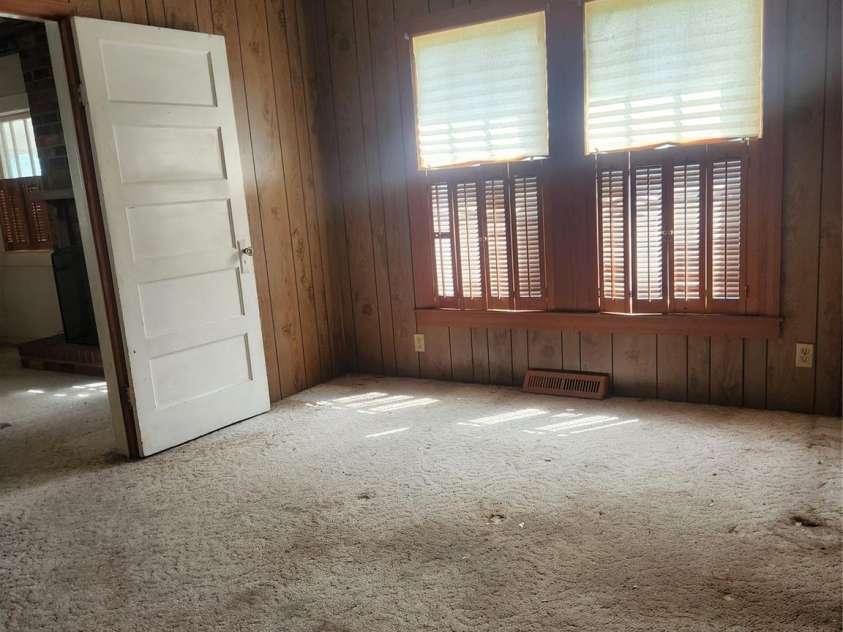 29 Brookwood Avenue, Concord, NC 28025.  MLS# CAR4396464, YatesRealty ID 34890. DINING ROOM