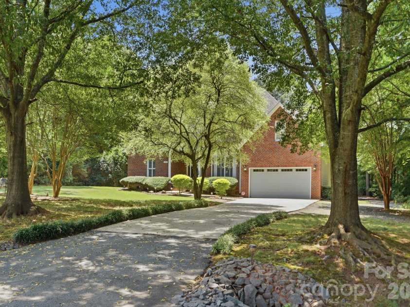 1341 Leland Court, York, SC 29745.  MLS# CAR4398061, YatesRealty ID 34891. 